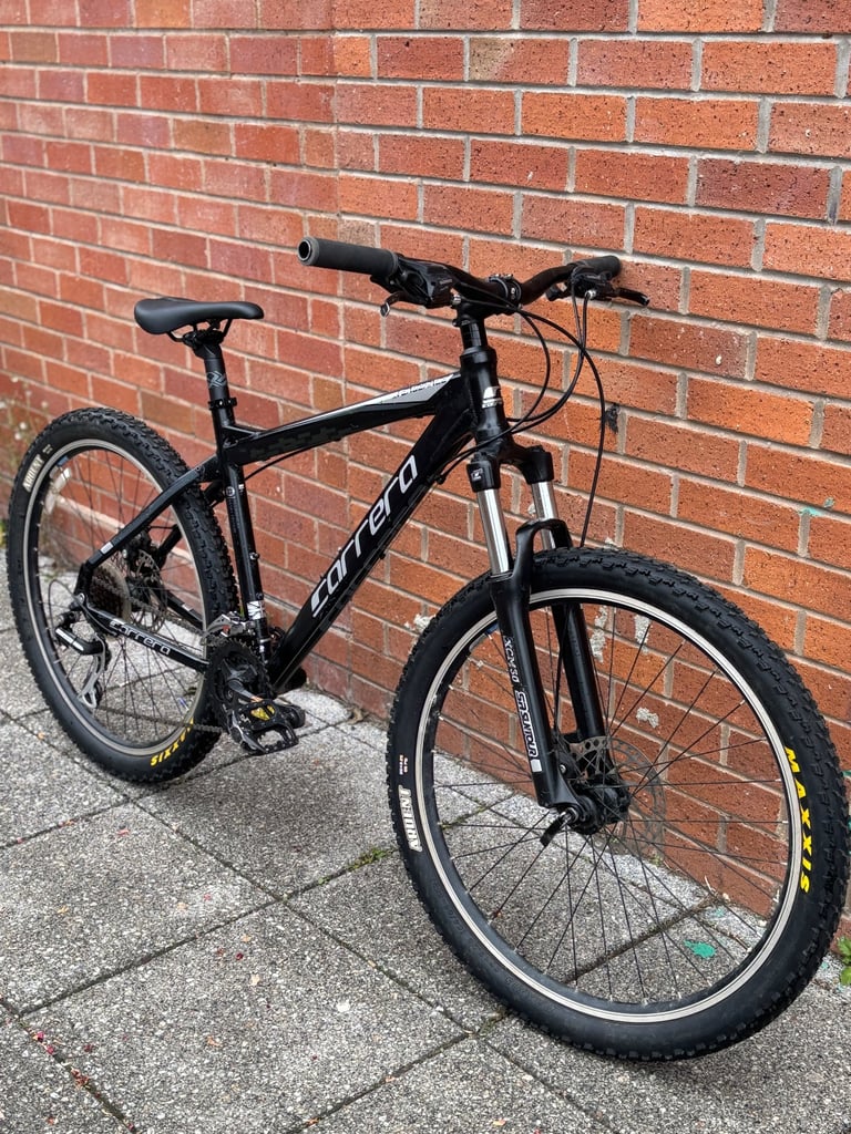 Carrera Vengeance Mountain Bike – Ready to Ride