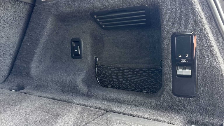  Land Rover Range Rover Sport 3.0 P440e Dynamic SE 5dr Auto SUV Plug-In Hy Automatic