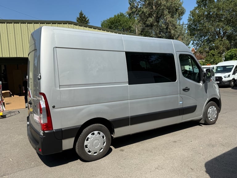 2020 VAUXHALL MOVANO 2.3L DIESEL SILVER MANUAL 9 SEATER CREW COMBI VAN - 97K