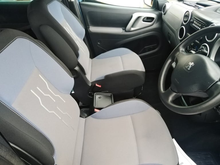 2016 Peugeot Partner 1.6 Wheelchair Adapted Vehicle1l 5d AUTO 100 BHP MPV Diesel Automatic