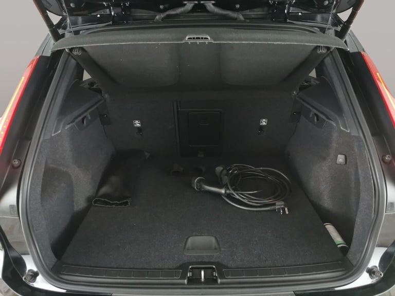 2021 Volvo XC40 1.5 T5 Recharge PHEV R DESIGN 5dr Auto ESTATE PETROL/ELECTRIC Automatic