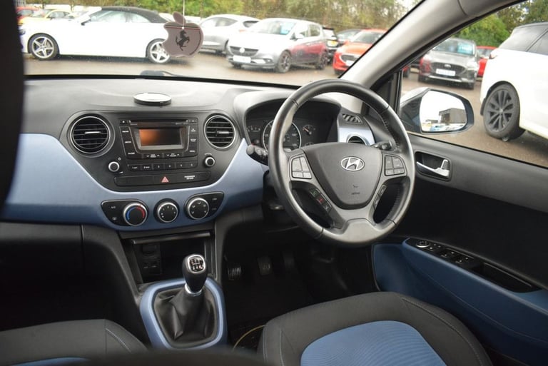 2014 Hyundai i10 1.2 Premium 5dr HATCHBACK PETROL Manual