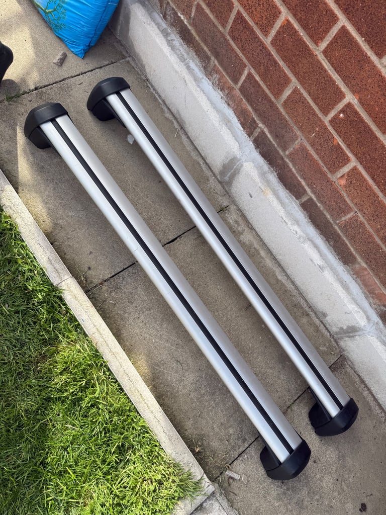 image for BMW iX3 Roofbars