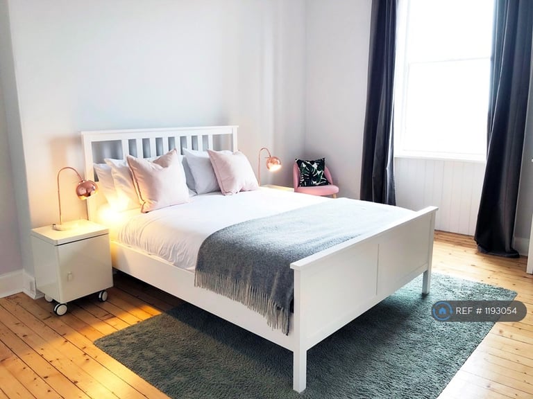 2 bedroom flat in Dundee Terrace, Edinburgh, EH11 (2 bed) (#1193054)