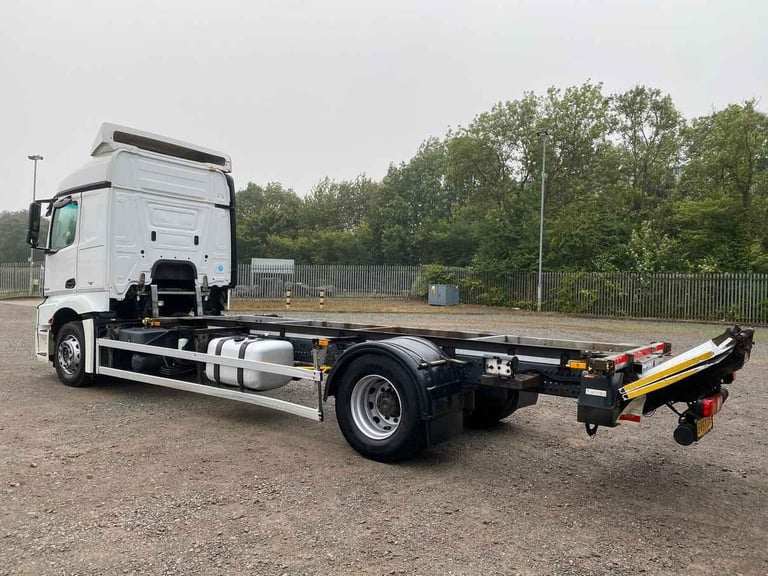 MERCEDES ACTROS 1824 *EURO 6* 4X2 DEMOUNT CHASSIS CAB 2018 - BV67 OUA
