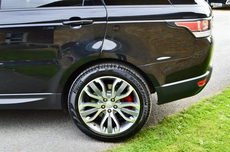 2017 Land Rover Range Rover Sport 3.0 SD V6 HSE Dynamic SUV 5dr Diesel Auto 4WD Euro 6 (s/s) (306...