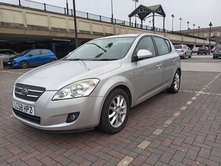 Kia, CEED, Hatchback, 2008, Manual, 1591 (cc), 5 doors
