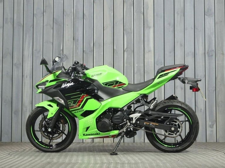 2023 23 KAWASAKI NINJA 400
