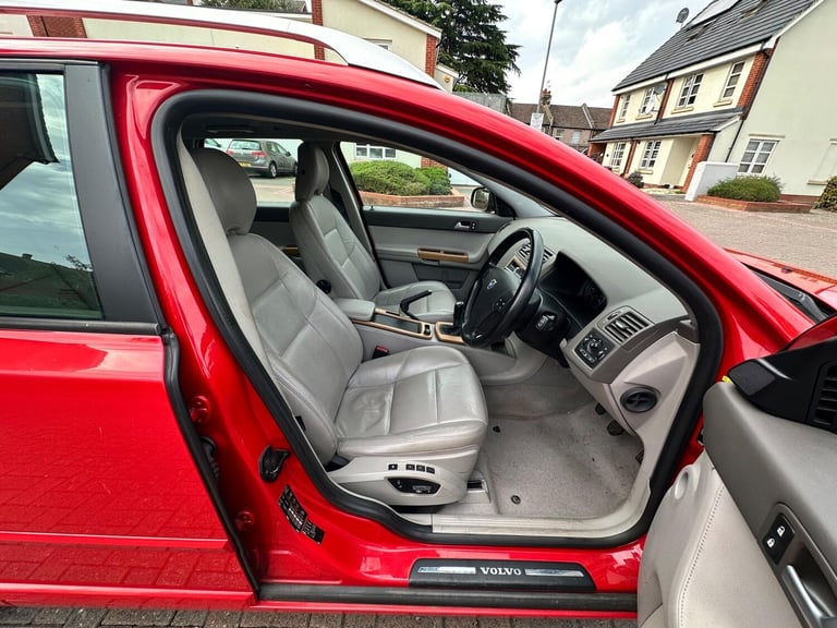 2009 Volvo V50 1.6D DRIVe SE Lux Euro 4 (s/s) 5dr ESTATE Diesel Manual