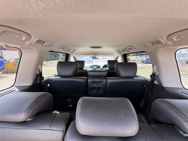 2019 Nissan Elgrand NISSAN ELGRAND HIGHWAYSTAR S 2.5L PETROL 8 SEATER 4WD AUTO, ULEZ, 69-19, FR M...