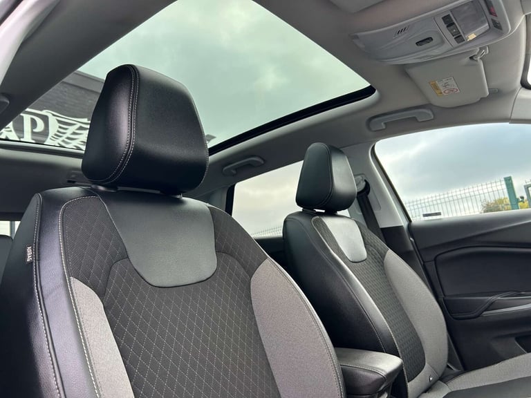 2018 Vauxhall Grandland X 1.2 Grandland X Sport Nav T S/S 5dr SUV Petrol Manual