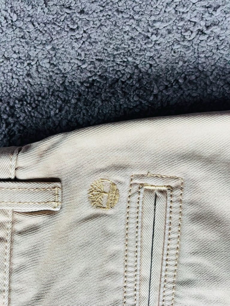 Mens trousers - TIMBERLAND (STONEHAM); 32" waist; colour beige