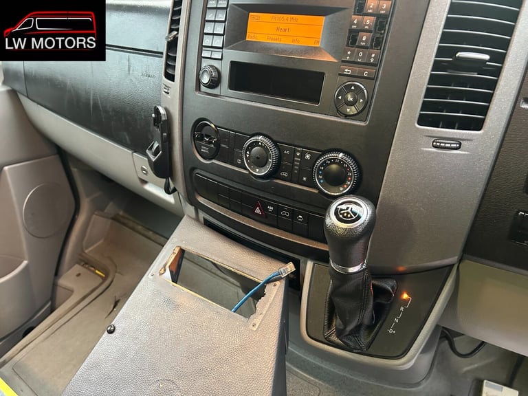 MERCEDES BENZ SPRINTER 519 CDI DIRECT EX AMBULANCE SERIVICS 2017 17 REG EURO 6