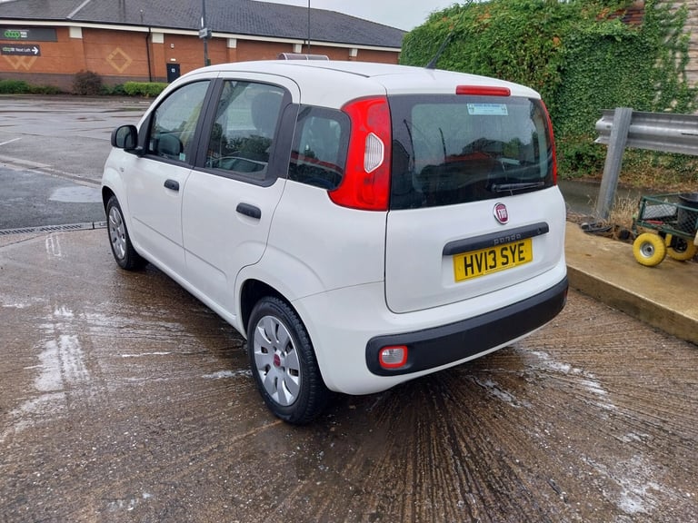 2013 Fiat Panda 1.2 Pop 5dr HATCHBACK Petrol Manual