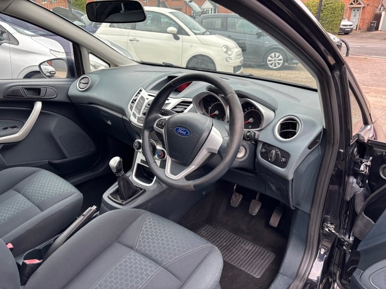 2009 Ford Fiesta 1.4 Zetec 3dr HATCHBACK Petrol Manual