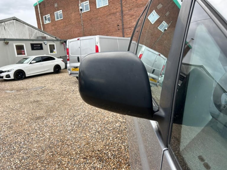 2001 Toyota Previa 2.4 CDX 5dr (7 Seats) MPV Petrol Automatic