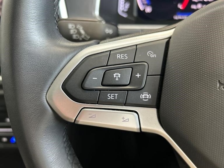 2022 Volkswagen T-Roc 1.5 TSI EVO Style 5dr + CLICK AND COLLECT MANUAL Hatchback Petrol Manual