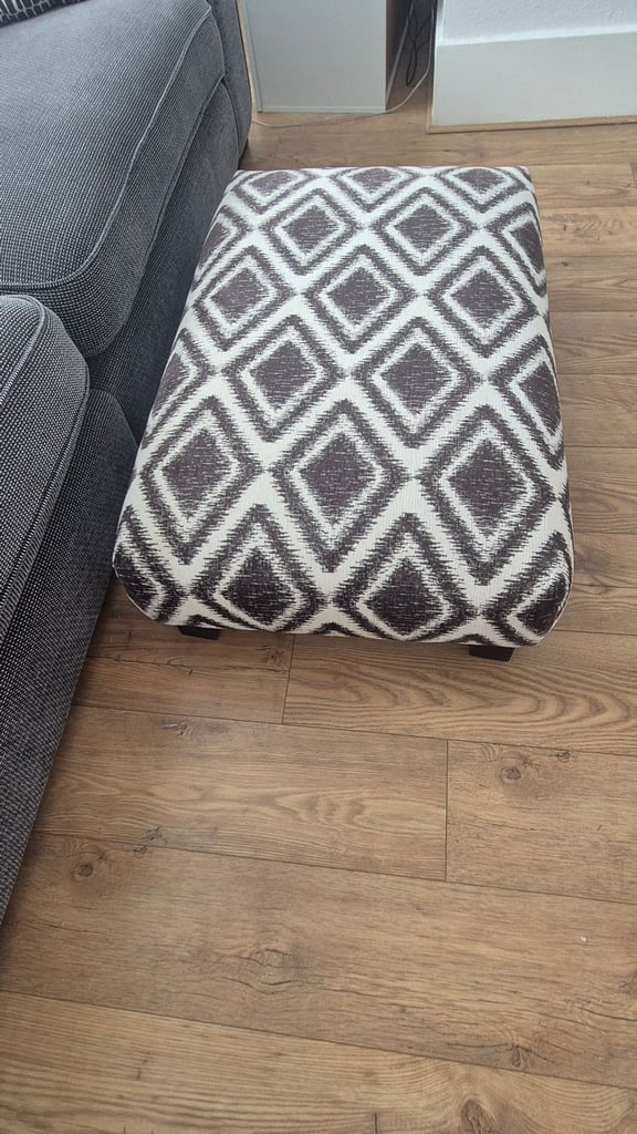 4 seater Sofa with footstall