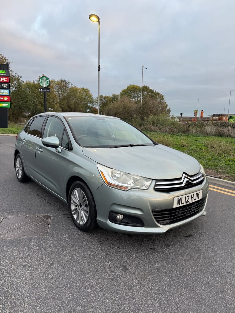 image for Citroen, C4, Hatchback, 2012, Manual, 1560 (cc), 5 doors