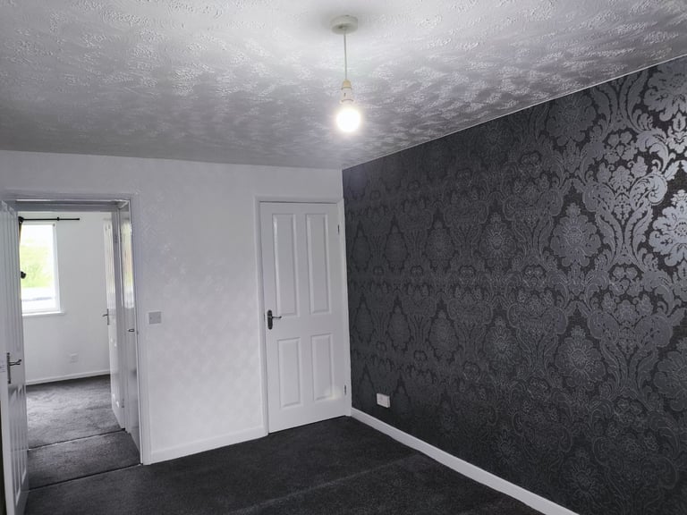 Newly Decorated One-Bedroom Maisonette To Let – 53 Stone Hill Drive, Blackburn, BB1 5TR 
