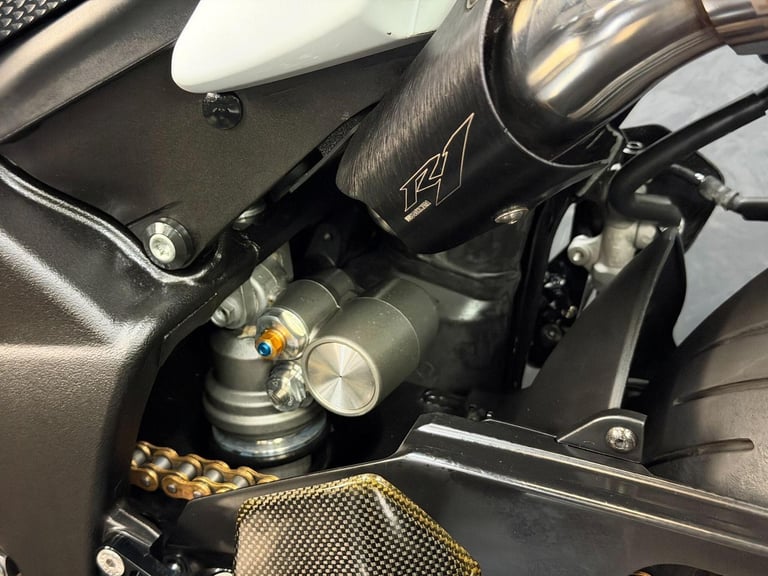 2014 Yamaha R1 1000