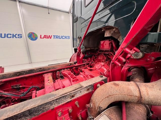 Scania P380 8x4 Rest Cab Bulk Tipper Manual