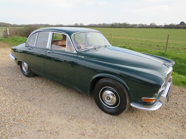 1968 Jaguar 420 4.2 MOD MANUAL Saloon Petrol Manual
