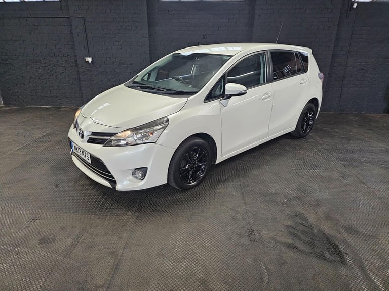 2013 Toyota Verso 2.0 D-4D Icon Euro 5 5dr MPV Diesel Manual