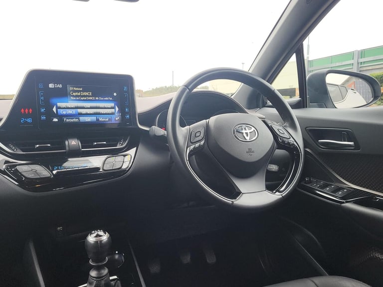 2019 Toyota C-HR 1.2T Excel 5dr (Leather) SUV Petrol Manual
