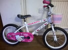 HELLO KITTY – very small child’s cycle, fully working