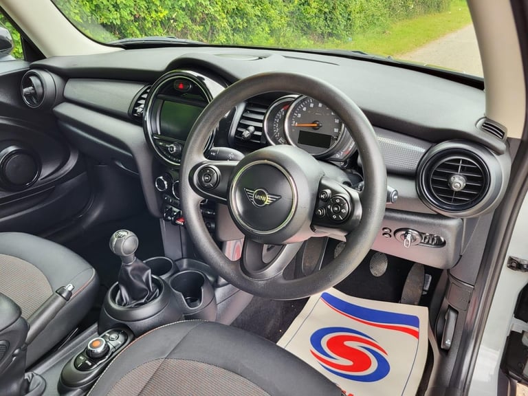 2020 MINI Hatch 1.5 Cooper Classic Euro 6 (s/s) 3dr HATCHBACK Petrol Manual