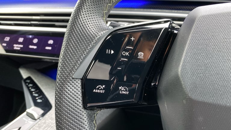 2024 Peugeot 3008 73kWh GT SUV 5dr Electric Auto (210 ps) SUV Electric Automatic