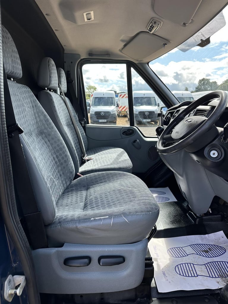 2013 Ford Transit 2.2 TDCi 350 Panel Van 3dr Diesel Manual FWD L2 H3 (209 g/km, 123 bhp) Panel Va...