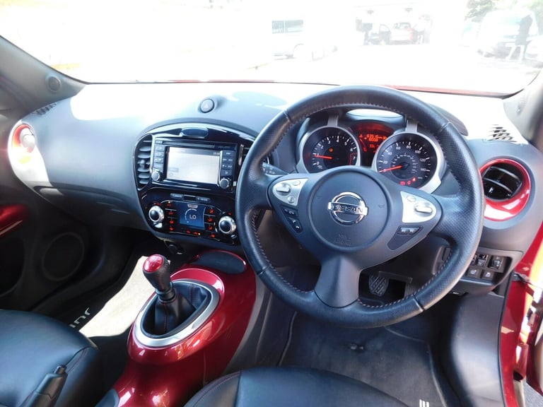 2017 Nissan Juke 1.2 DiG-T Tekna 5dr HATCHBACK PETROL Manual