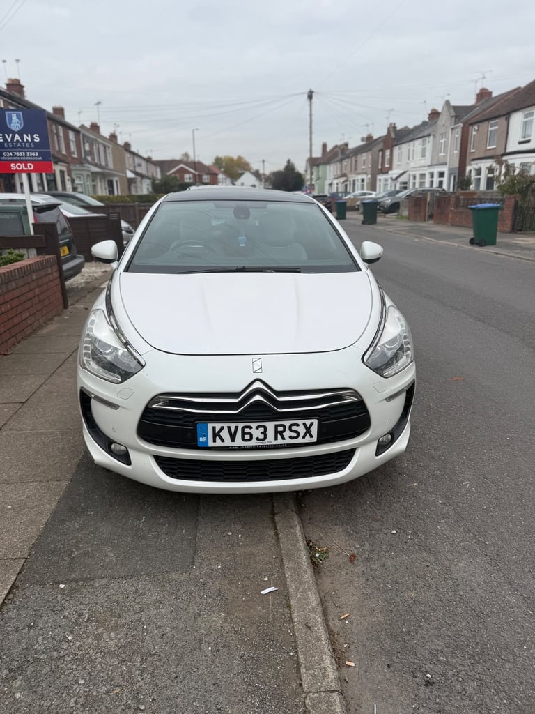 Citroen, DS5, Hatchback, 2013, Other, 1997 (cc), 5 doors