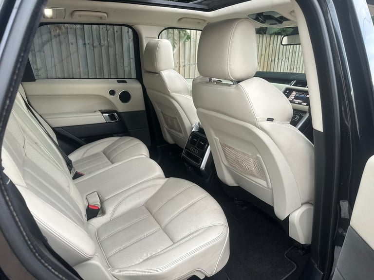 2013 Land Rover Range Rover Sport 3.0 SDV6 HSE Dynamic -WARRANTY- Free Delivery!