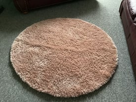 DUNELM Hand Made Shaggy Pile Circle Rug