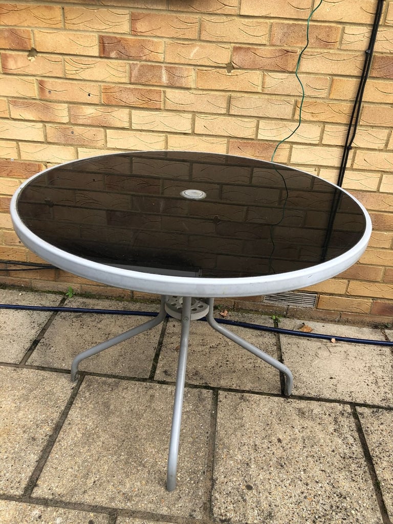 image for BLACK GLASS OUTDOOR TABLE WITH METAL FRAME - FREE