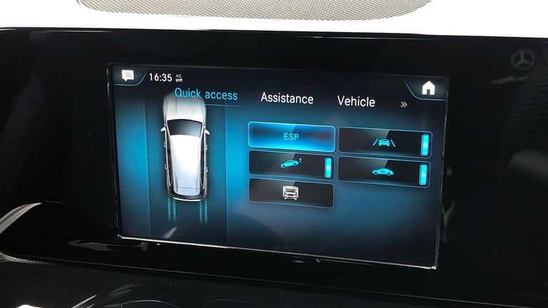 2021 Mercedes-Benz GLB GLB 200 AMG LINE AUTO Estate Petrol Automatic