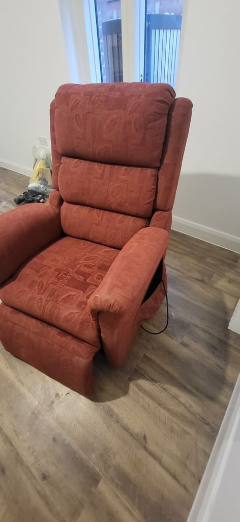 Arm chair 