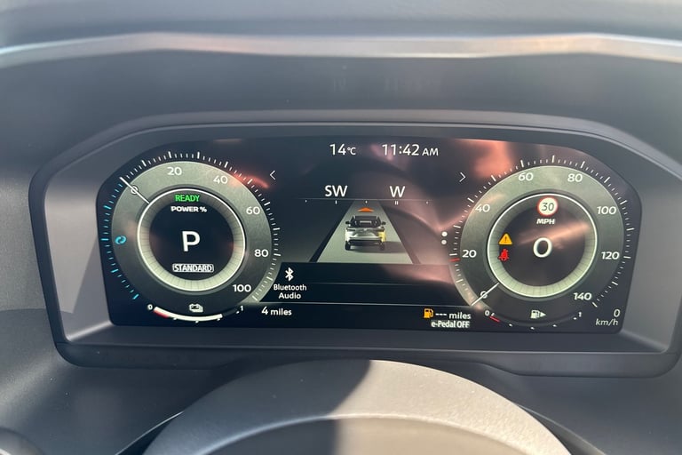 2025 Nissan Qashqai 1.5 E-Power N-Connecta 5dr Auto HATCHBACK PETROL/ELECTRIC Automatic