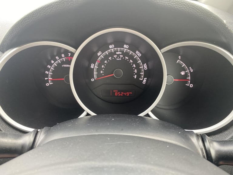 2013 Kia Venga 1.4 EcoDynamics 1 5dr HATCHBACK PETROL Manual