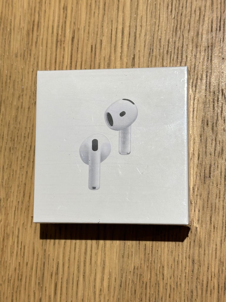 APPLE AIRPODS 4 WITH ACTIVE NOISE CANCELLATION 