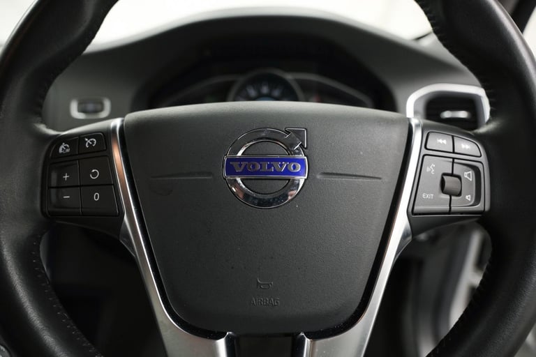 2018 Volvo S60 2.0 T4 SE Nav Euro 6 (s/s) 4dr SALOON Petrol Manual