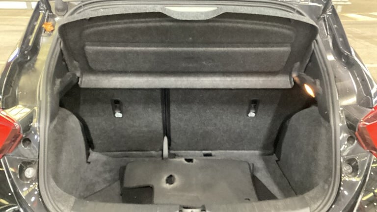 Nissan Micra 1.5 dCi N-Connecta Hatchback 5dr Diesel Manual Euro 6 (s/s) (90 ps)