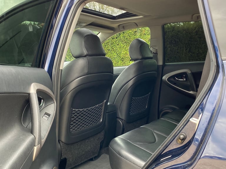 2006 Toyota RAV4 2.0 VVT-i XT5 5dr AUTOMATIC [2006-06] ESTATE Petrol Automatic