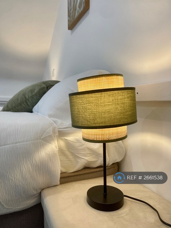 3 bedroom flat in Oak Terrace, Liverpool, L7 (3 bed) (#2661538)