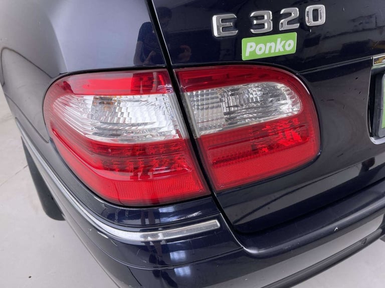 2004 Mercedes-Benz E Class 3.2 E320 CDI Avantgarde Estate 5dr Diesel Automatic (194 g/km, 204 bhp...
