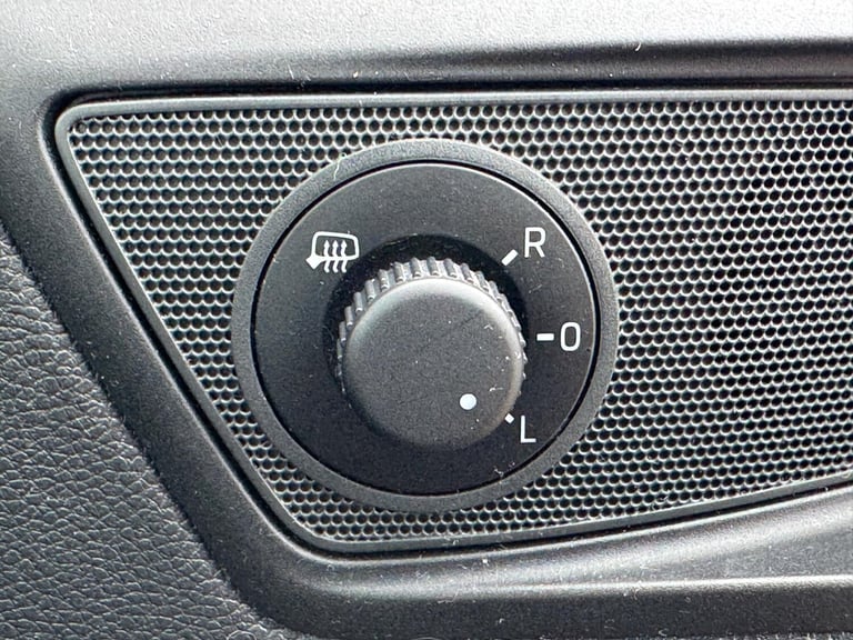 2016 Skoda Yeti 2.0 TDI Monte Carlo 4WD Euro 6 (s/s) 5dr HATCHBACK Diesel Manual