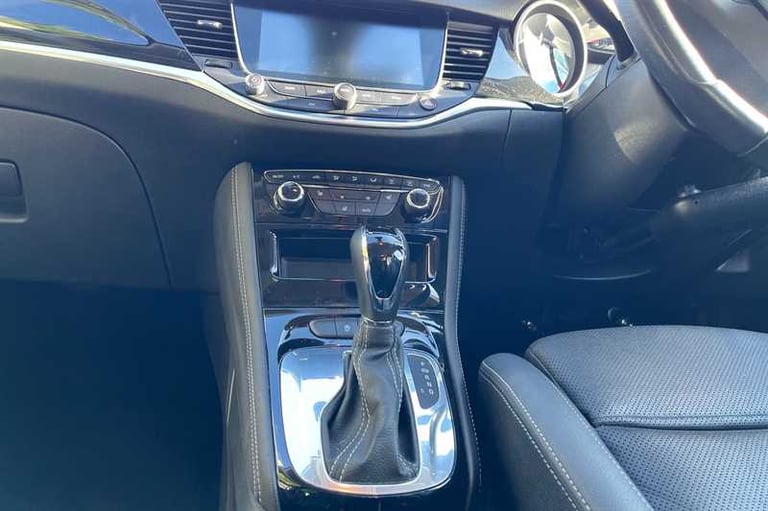 2019 Vauxhall Astra 1.4T 16V 150 Elite Nav 5dr Auto HATCHBACK PETROL Automatic